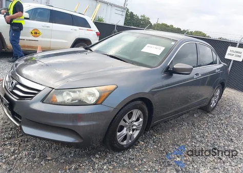 2011 Honda Accord 2.4 Se z USA, uszkodzony, nr VIN 1HGCP2F69BA128834